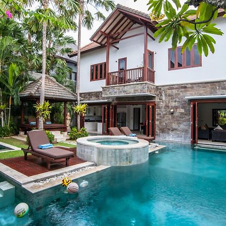 Villa Annecy Seminyak Eksteriør bilde