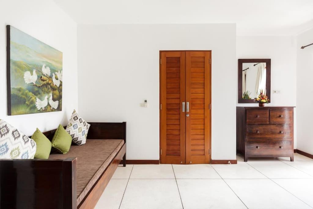 Villa Annecy Seminyak Eksteriør bilde